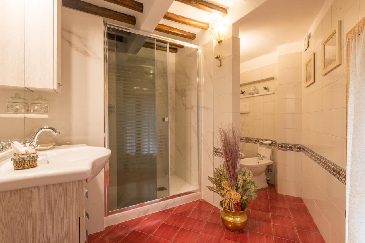 Ladyhouse Appartamento Tipico Con 4 Posti Letto Siena Exterior photo